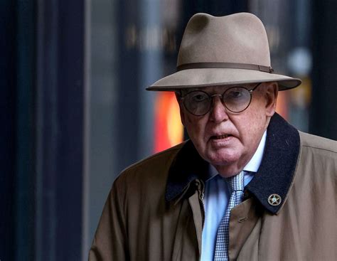 Ed Burke trial shifts to alleged Burger King scheme